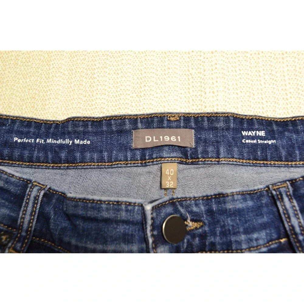 DL1961 Wayne Casual‎ Straight Mens 40x32 Blue Satellite Jeans Mid Rise Denim